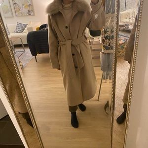 Wool Coat with Lamb Fur Collar (detachable)